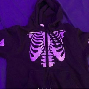 Y2k Skeleton hoodie. perfect condition. unisex. SEND OFFERS!